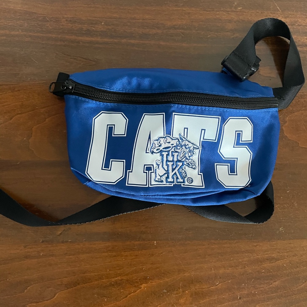 University of Kentucky Fanny pack